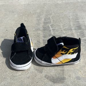 Vans size 2 soft baby shoes🔥